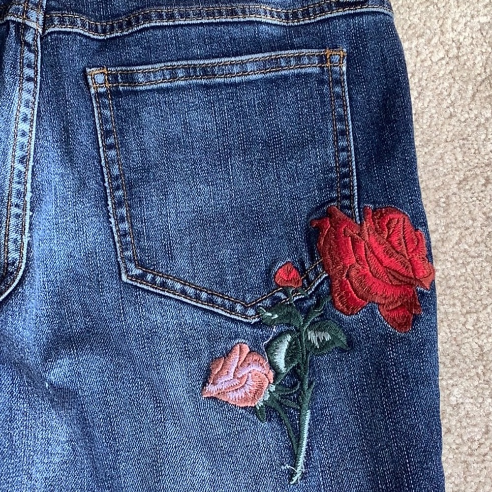 Free People embroidered jeans.  W 26 smoke free home